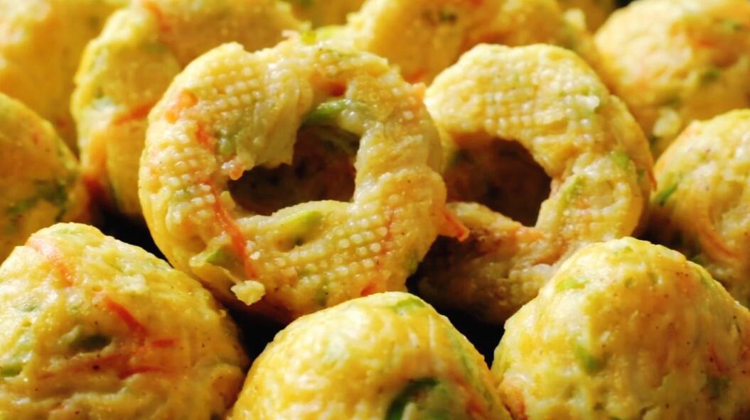 图片[1]-【西葫芦窝窝头】做法步骤图 无水无油 好吃又饱腹-起舞食谱网