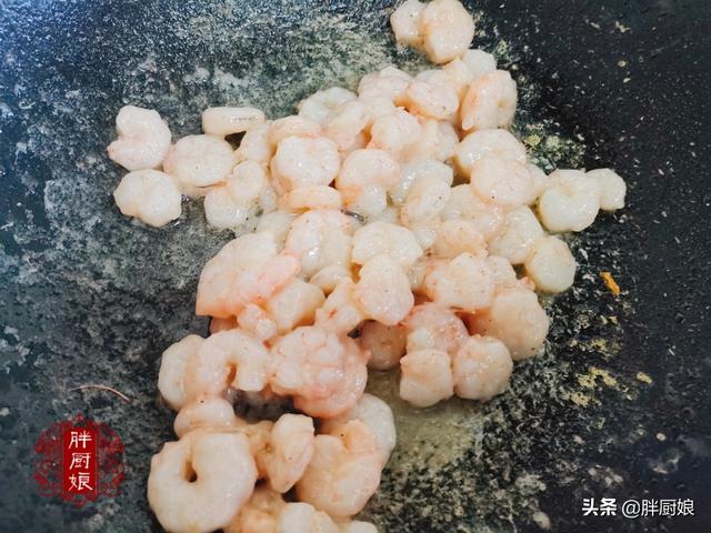 虾仁扒油菜的做法，海米油菜的做法家常（10分钟快手菜）