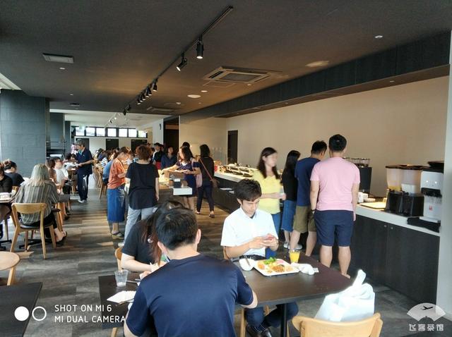 国航最高级别什么卡，国航白金卡什么级别（经济舱也能享受贵宾室、提前选座等权益）