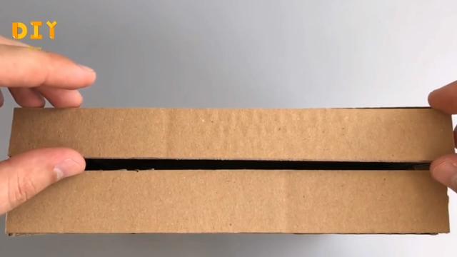 diy手机支架，如何DIY手机支架（用来制作CD机形状的手机支架）