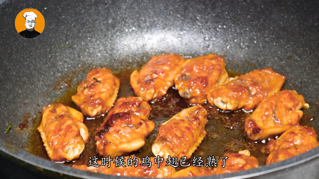 最简单的鸡翅腌制方法，空气炸锅烤鸡翅的腌制方法和配料（奥尔良鸡翅秘制做法）