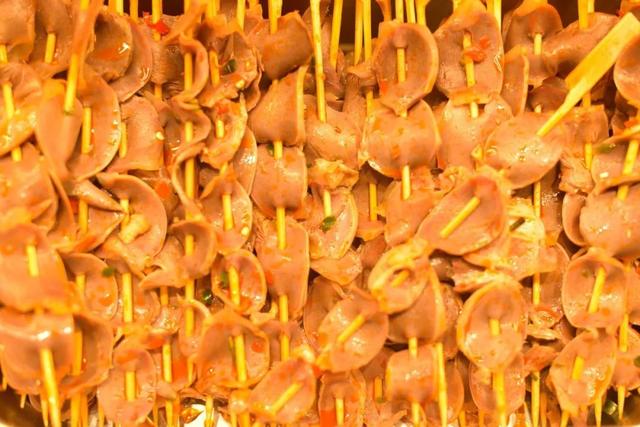 毛肚和牛肚的区别，毛肚和牛肚有什么区别（你分得清黑毛肚、黄毛肚、毛肚梗、牛肚吗）