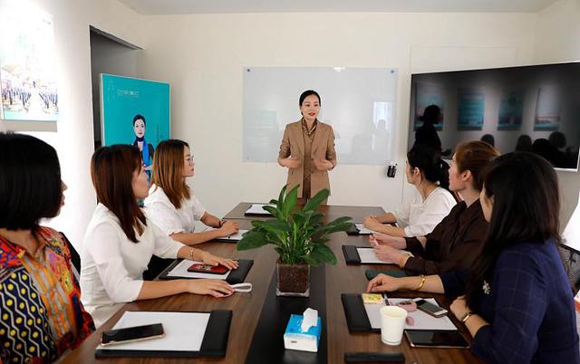 例会制度的意义是什么，例会制度有哪些（牙科老板这样开会）