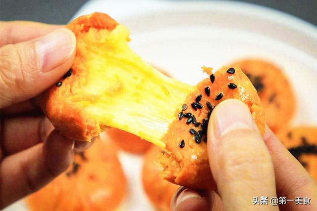 红薯芝士饼做法大全，红薯中加1块芝士