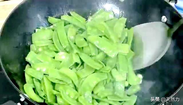 豌豆荚怎么使用，豌豆荚应用商店（豌豆荚要和什么搭配才好吃）