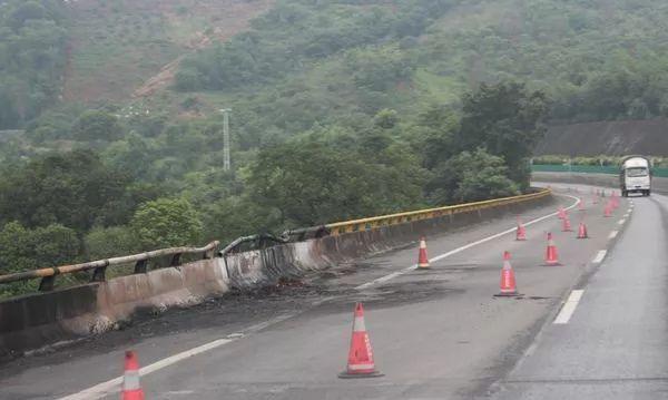 昆磨高速27公里长下坡在哪里，昆磨高速27公里下坡具体在哪（国内10大危险大长坡盘点）