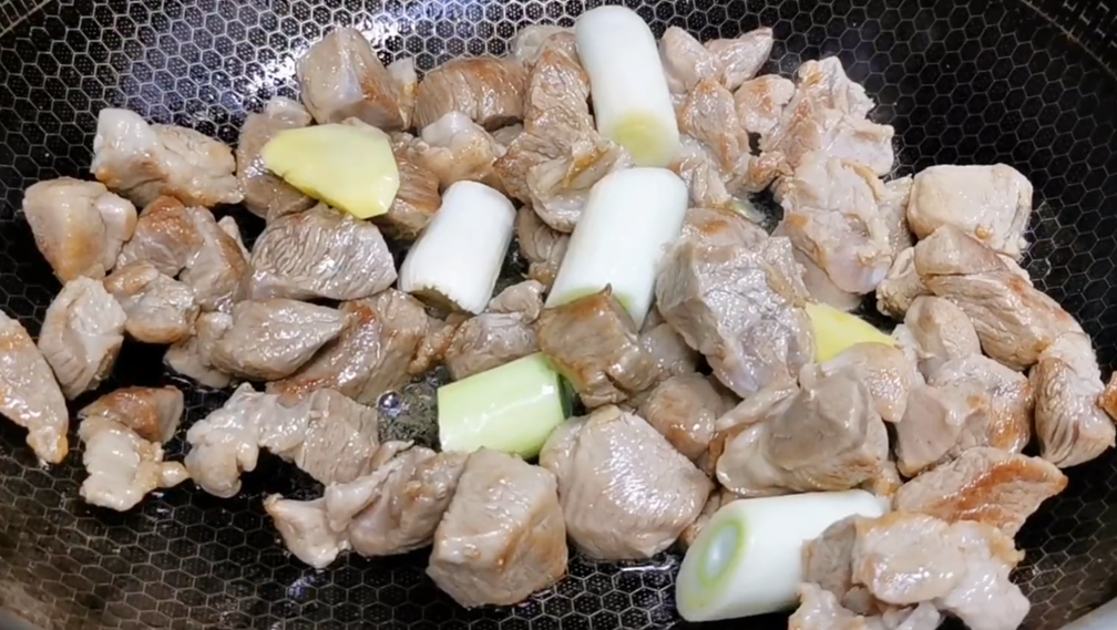 圖片[4]-【羊肉湯】做法步驟圖 湯鮮味美 吃了全身暖和-起舞食譜網