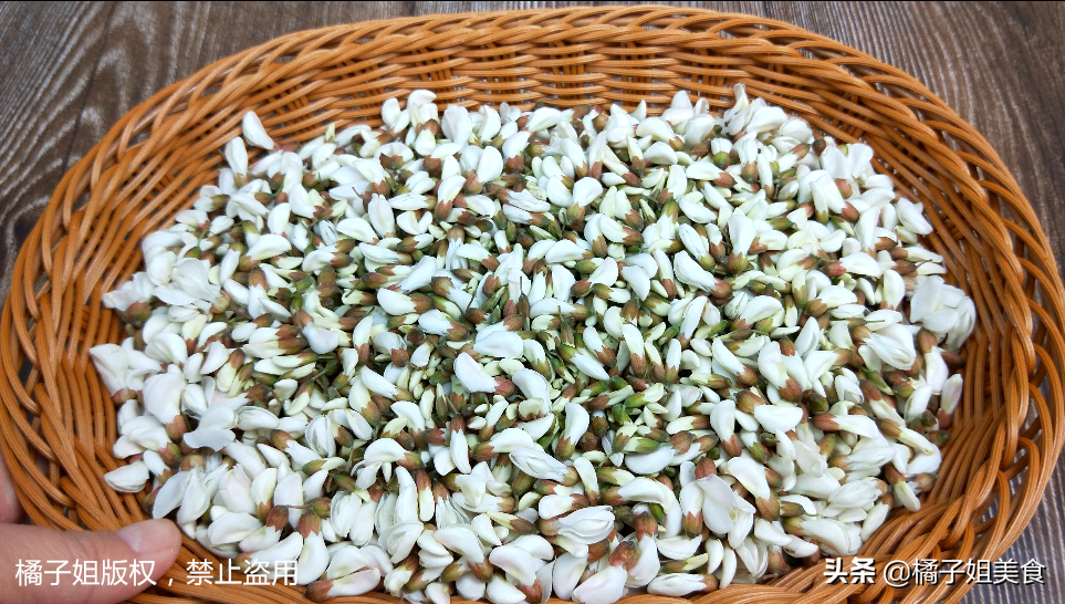 圖片[2]-洋槐花的家常做法 香味十足-起舞食譜網