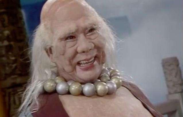 《东游记》云:"蓝采和者,乃赤脚大仙之降生也.