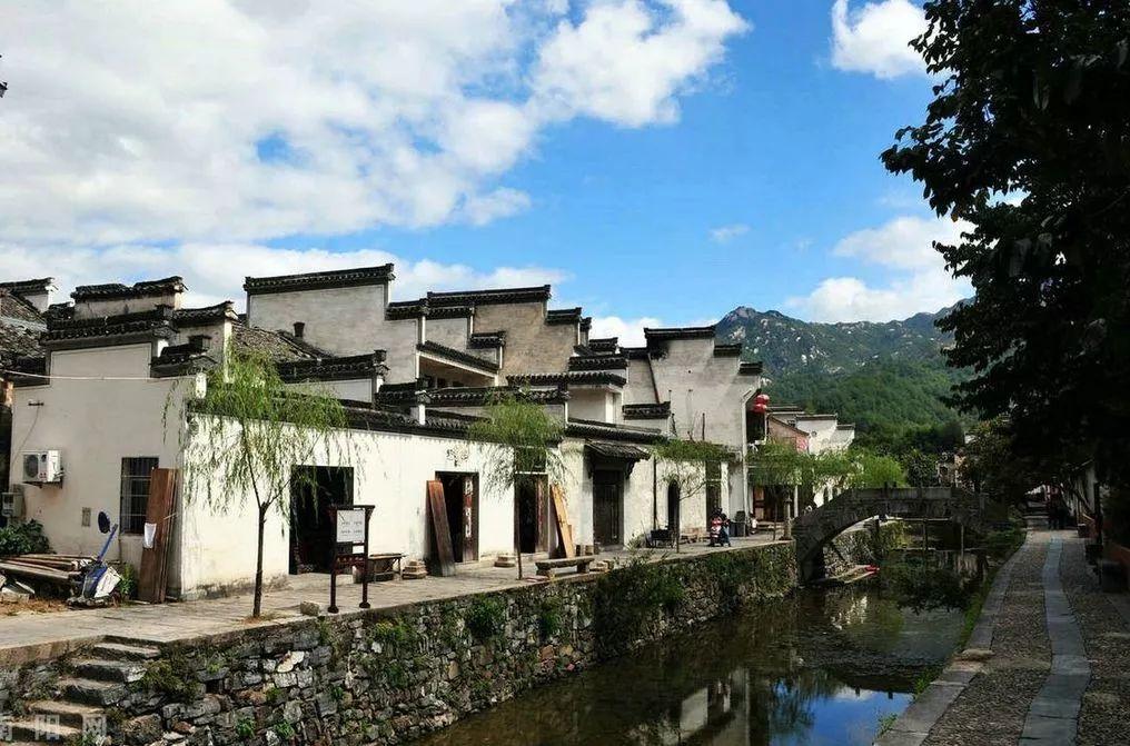 芜湖到黄山高铁(芜湖北站高铁时刻表)