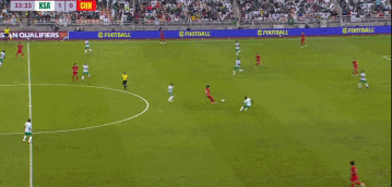 足球中的中锋是干什么的，足球里的中锋是干什么的（李铁跟郝伟好好学着点）