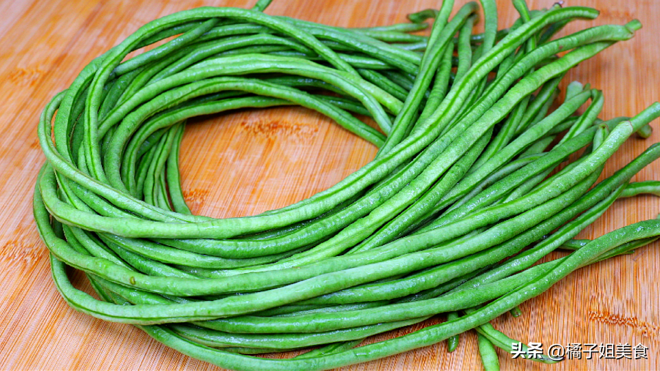 【蒸豆角】做法步驟圖 開胃解膩 大人孩子都喜歡-起舞食譜網(wǎng)