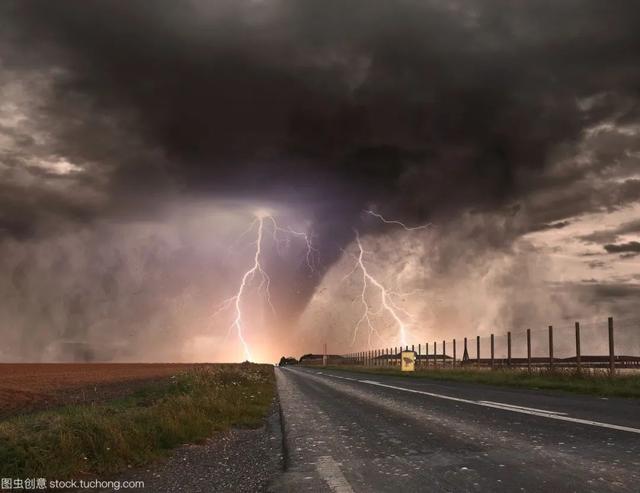 什么风大作四字成语，什么风大作（五月十四日风雨大作）