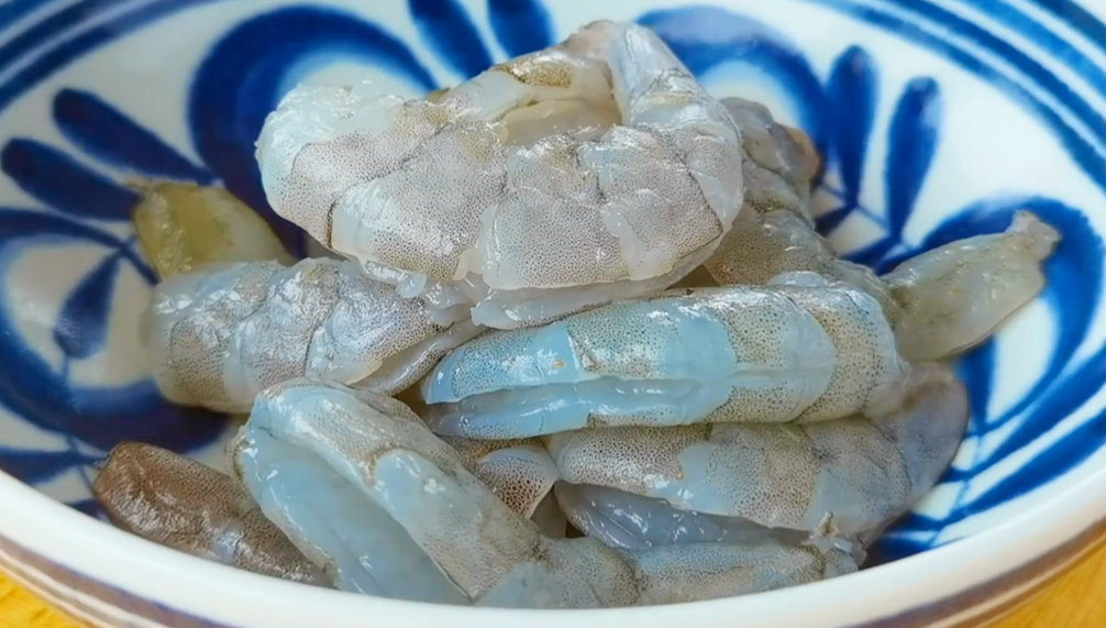 圖片[2]-【大蝦豆腐煲】做法步驟圖 鮮嫩入味 小孩常吃身體長得壯-起舞食譜網