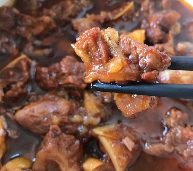 牛肉炖多久能烂熟，学会这3个技巧