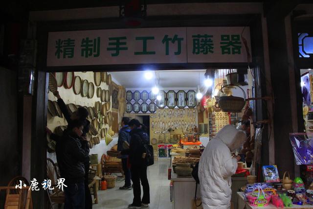 成都黄龙溪古镇好玩吗，成都黄龙溪古镇有什么好玩的（微雨中游览黄龙溪古镇）