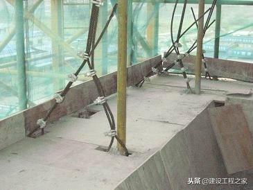 脚手架扫地杆设置要求，脚手架扫地杆设置要求有哪些（脚手架施工的48条安全标准）