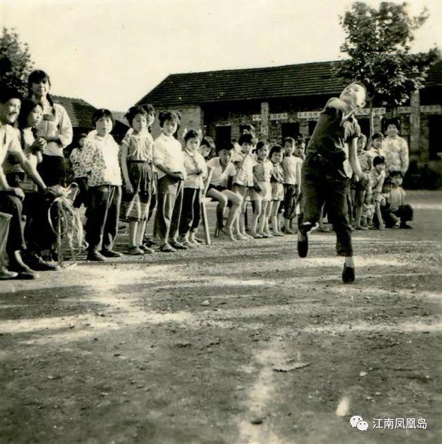 吊毛是什么意思，屌毛是什么意思（南陵县弋江镇奚滩凤洲村小学古怪经）