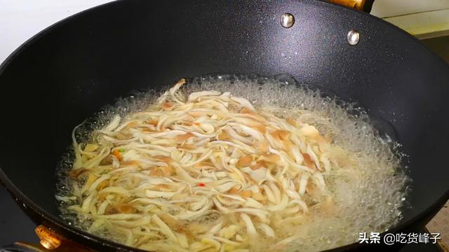 平菇是发物吗，属于发物的食物一览表（这汤我家一周做3次）