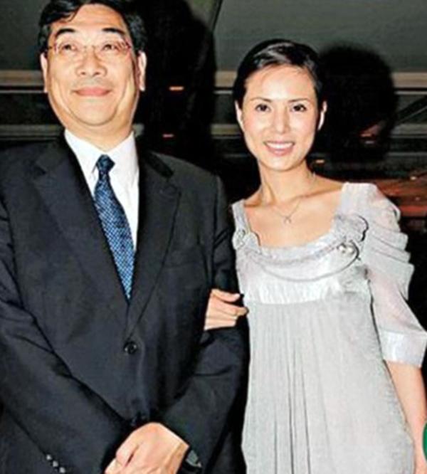李若彤个人资料简介年龄，李若彤个人资料简历照片（把刘亦菲和李若彤放在一起）
