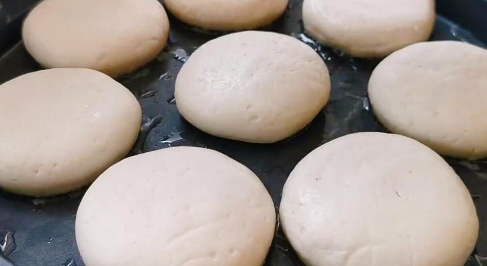 圖片[5]-【蘋果糯米餅】做法步驟圖 外酥里糯 特別好吃又解饞-起舞食譜網(wǎng)