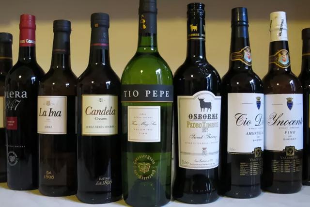 如何让红酒快速醒酒，怎样快速醒红酒（史上最全的葡萄酒醒酒指南）