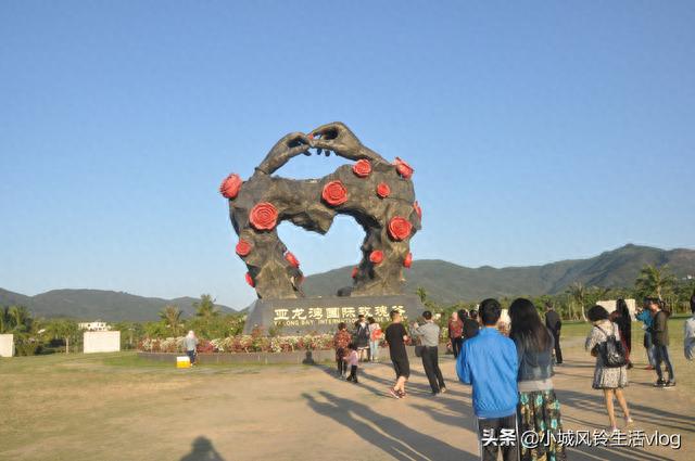 打卡亚龙湾玫瑰谷，参观南山寺，终于到了天涯海角