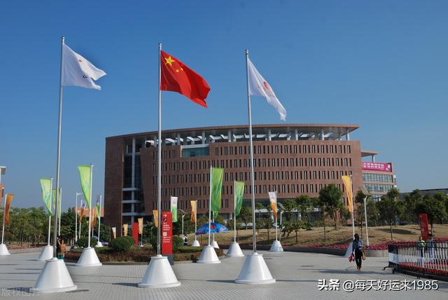 广州的大学有哪些，广州有什么大学（在广州的大学有哪些）