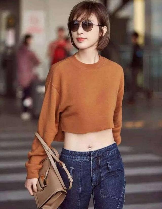 脏橘色和南瓜色选哪个，脏橘色和南瓜色选哪个颜色（秒杀冷白皮的它才是黄皮救星）