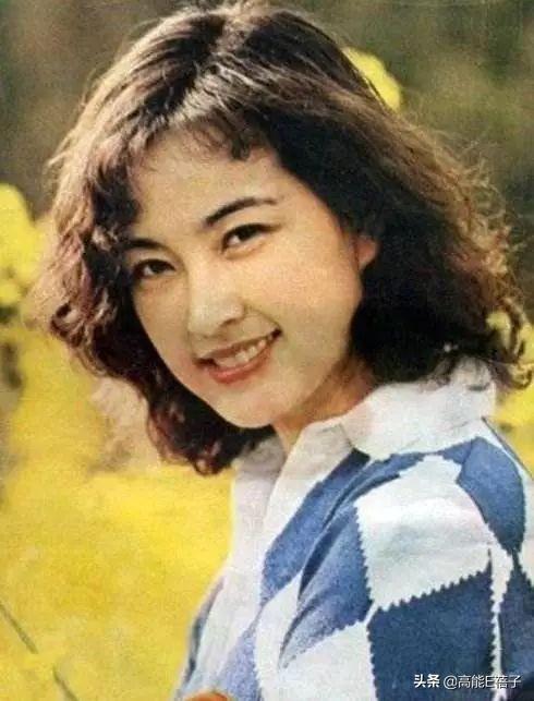 独立制片人，独立制片人谭路璐（在证明自己未整容方面）