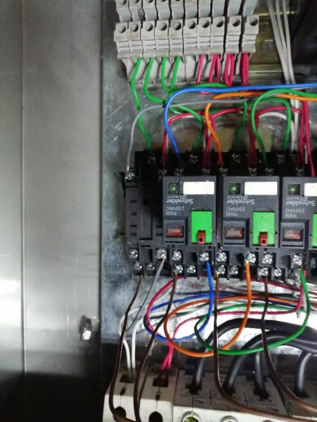 运行电工电气知识 电工必需知道的电气运行知识100条，电气小白都收藏了。