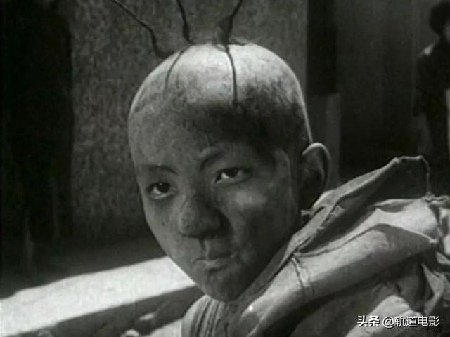豆瓣8.2分的《三毛流浪记》，1949年的献礼之作，艰辛中饱含泪水