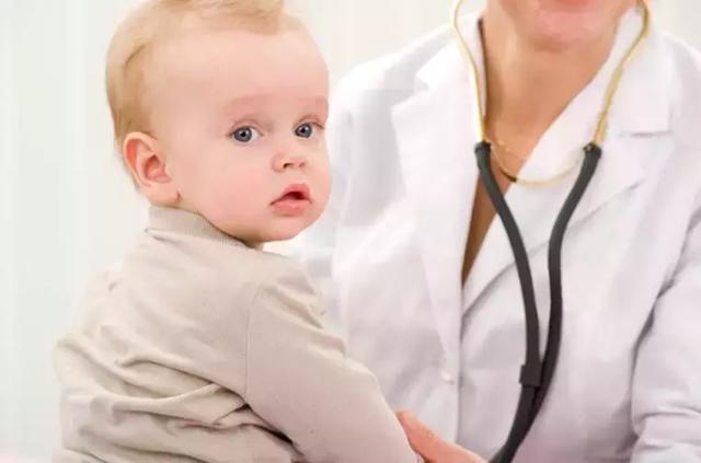 宝宝喝奶粉过敏的症状，11个月宝宝奶粉过敏症状（可宝宝为啥一吃就过敏）