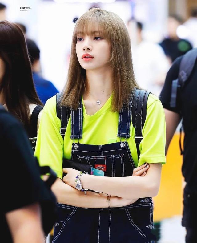 Lisa图片，lisa图片稀有（“富婆”Lisa也有小女人一面）