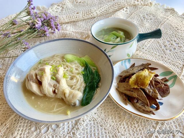 金牌月嫂产妇坐月子菜谱，晒一晒1万5金牌月嫂做的整套月子餐