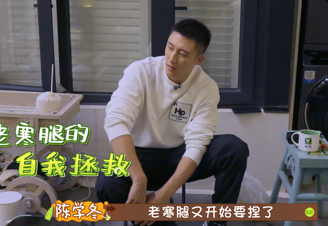 蚕蛹长大变成什么（黄景瑜全身不超过3个关节是好的）