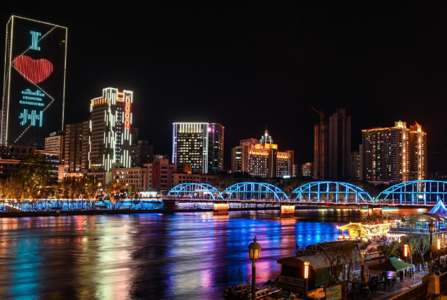 中山桥长多少米宽多少米，中山桥长什么样（被誉为“天下黄河第一桥”）