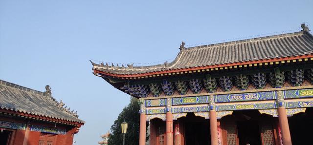 爱自己。，爱自己是终生浪漫的开始,所有的不期而遇都在路上（《爱自己》图片）