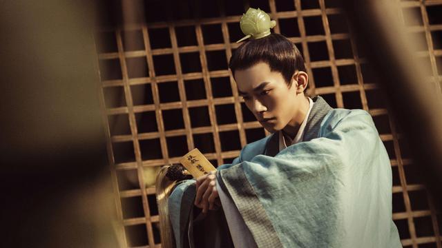 易烊千玺演的电影，易烊千玺演的剧有什么（易烊千玺两部电影总票房29亿）