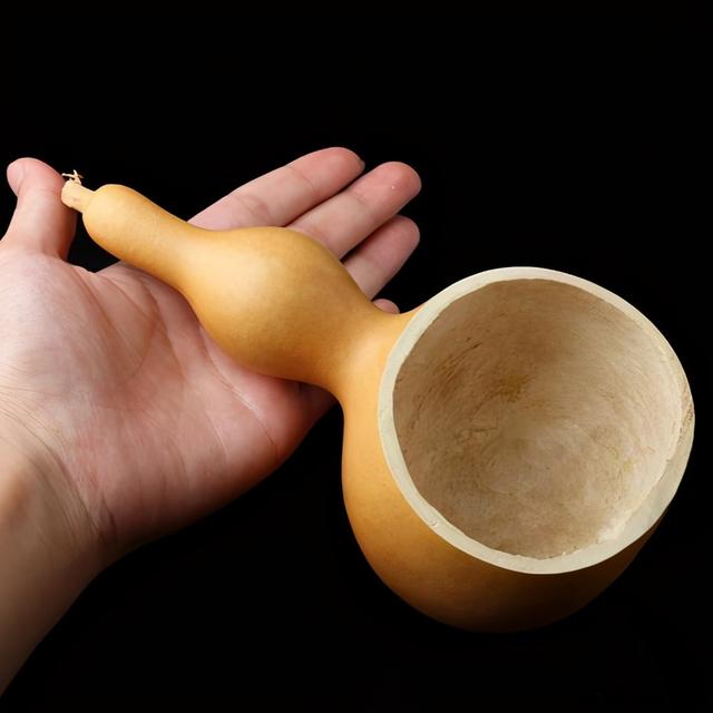 葫芦几月份种最好,种葫芦几月份开始种好(就能种成小葫芦)