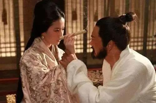 曹操有几个妻子，曹丕有几个老婆（盘点曹操十六位夫人）