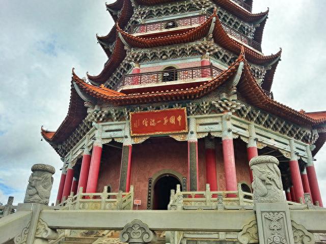 去中国第一福塔，摸佛肚，你一生安福