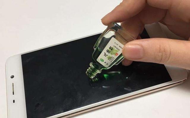 风油精的妙用100条，风油精的妙用（风油精还有这几种用途）