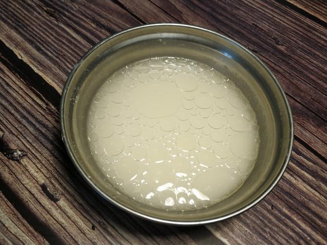 煎包怎么煎，煎包怎么煎才酥脆好吃（教你水煎包的正宗做法）