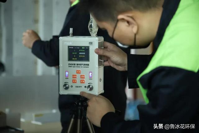 甲醛味道能闻出来么，甲醛的味道能闻出来吗（闻起来究竟是什么味道）