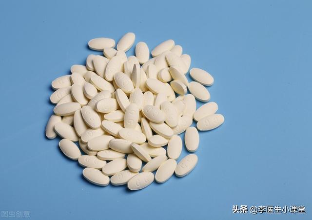 老人补钙吃什么食物最好最快，老年人补钙吃什么食物（补钙强肾预防骨关节炎）