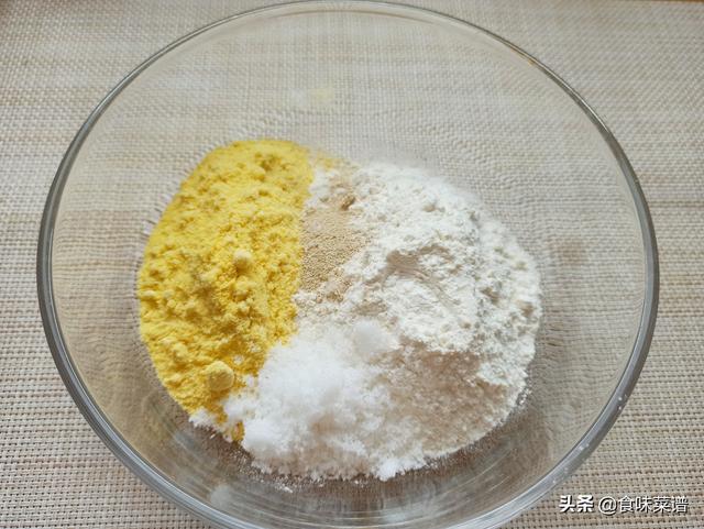 玉米饼怎么做又软又香，玉米饼怎么做又软又香到那里学（玉米饼这样做蓬松柔软）