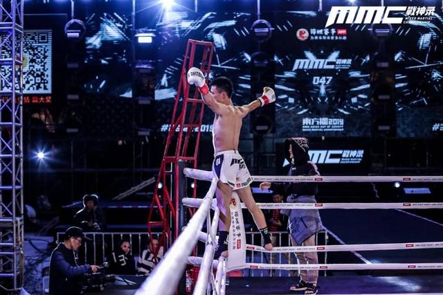 yy格斗俱乐部，西瓜山河豚鬼谭咏麟新歌（东方擂职业格斗亚洲杯——火热开战中）