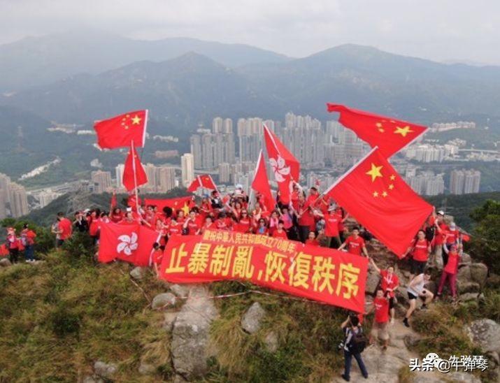 香港保安局长和警务处长谁大，香港警务处长和保安局局长谁大（香港新警务处处长）