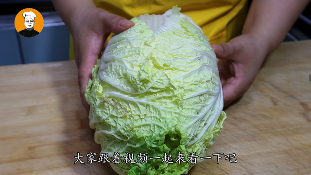 如何做蒸饺的教程视频，饺子怎么包好看又简单（牢记“3放2不放”）